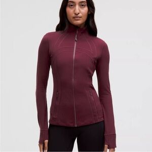 Lululemon Define Jacket in Garnet Size 12
